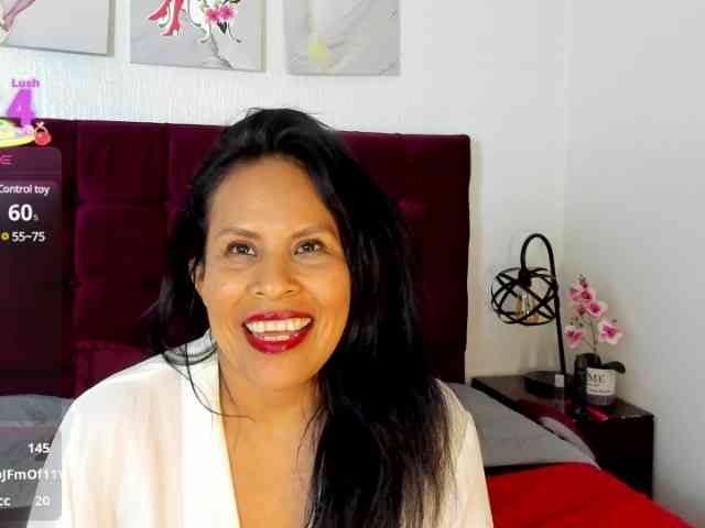 MilfSharoon webcam