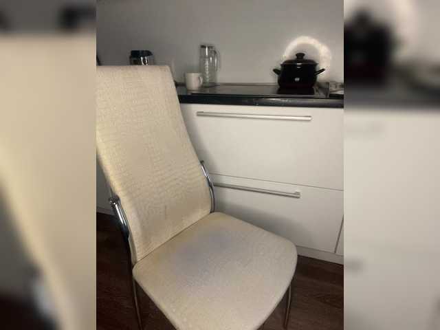 Myr-kiss's BongaCams show and profile