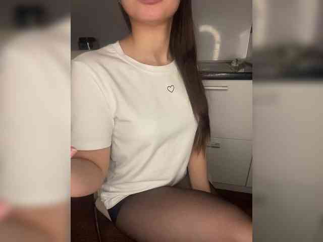 Myr-kiss Live Webcam on BongaCams