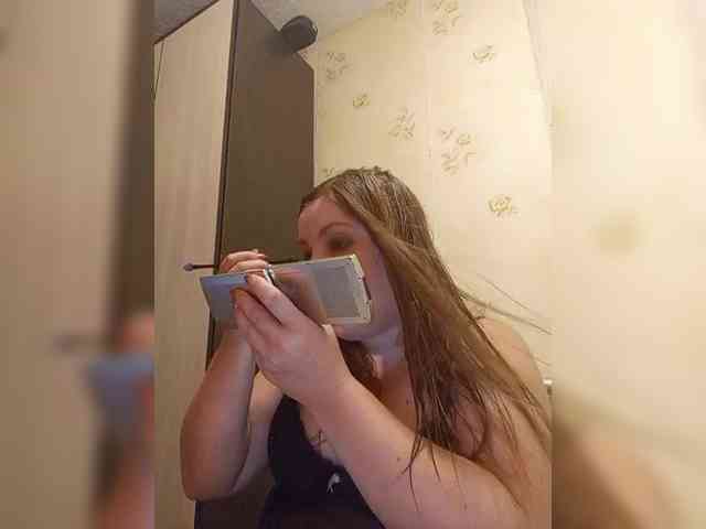 Konfetka80 webcam