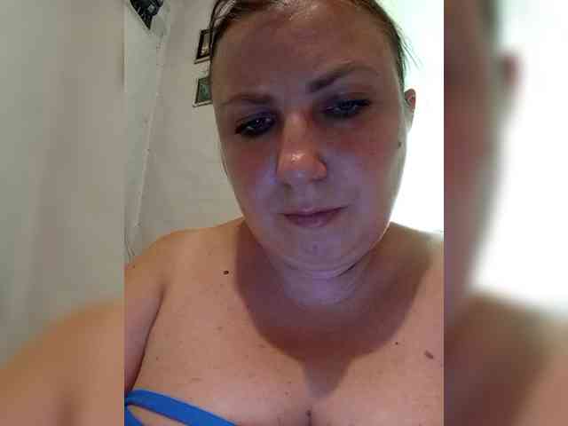 Ogonek37 Live Webcam on BongaCams
