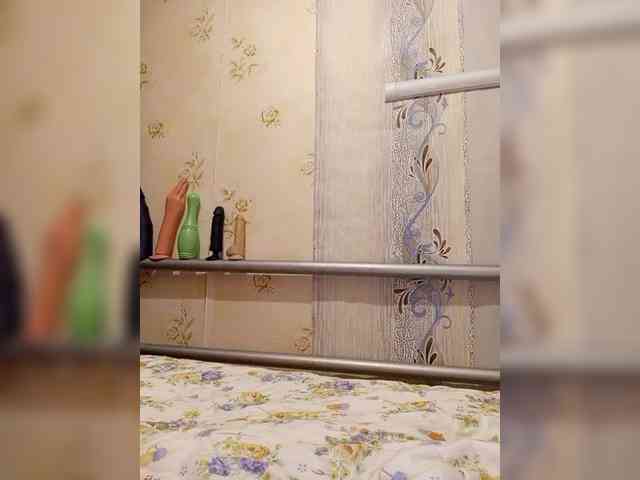 Konfetka80 webcam