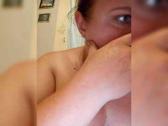 Konfetka80 webcam