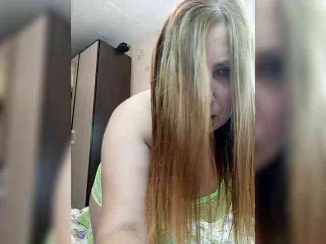 Konfetka80 webcam