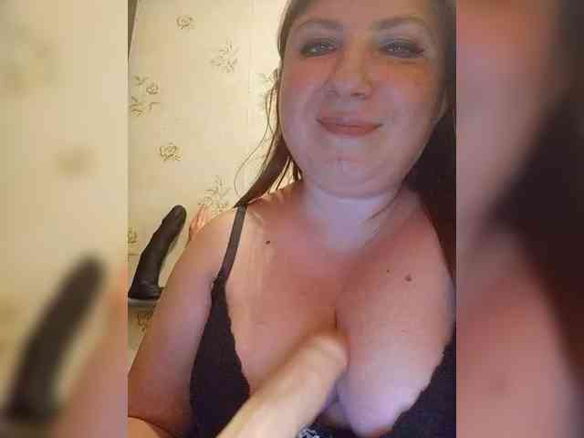 Konfetka80 webcam