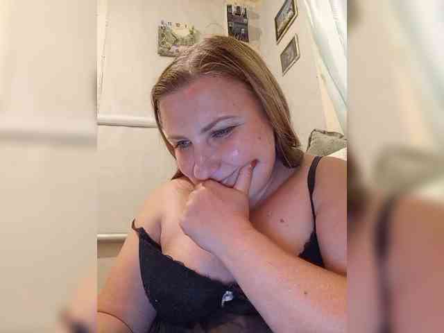Konfetka80 webcam