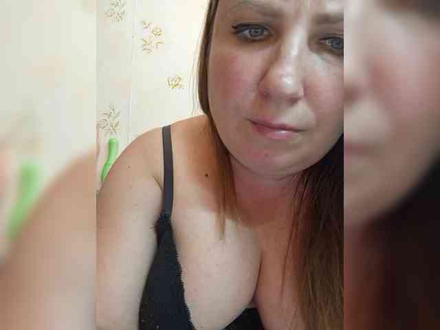 Ogonek37 Live Webcam on BongaCams