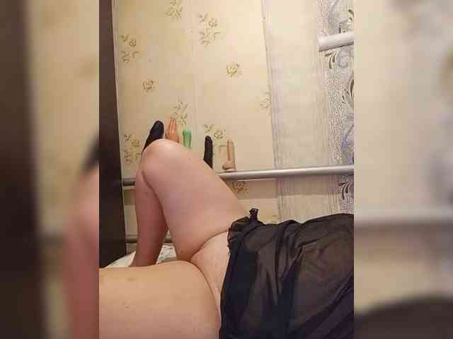 Konfetka80 webcam