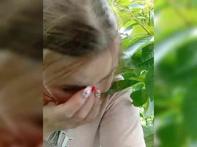 Konfetka80 webcam