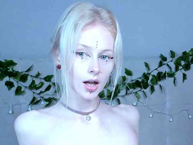 nude group chat Excited-Blizzard