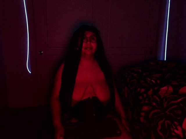 xXxEnMasCaraDosxXx's BongaCams show and profile