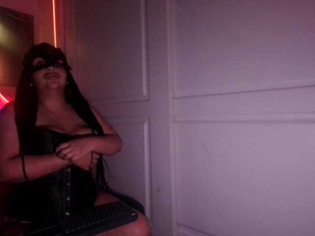 xXxEnMasCaraDosxXx's BongaCams show and profile