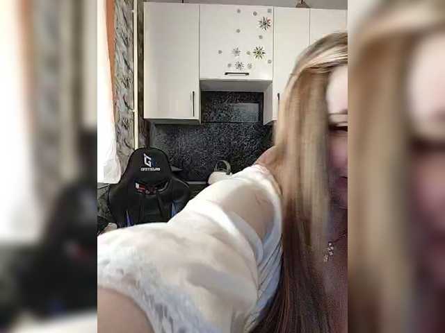 Viktoria777a's BongaCams show and profile