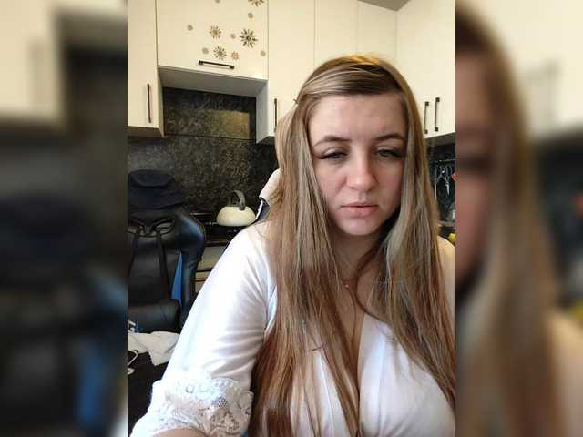 Viktoria777a's BongaCams show and profile