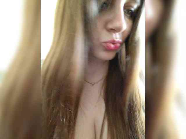 Viktoria777a Live Webcam on BongaCams