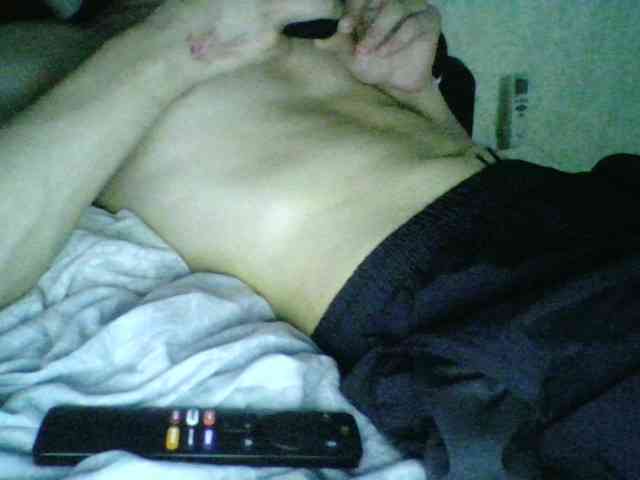 Alexks4 Live Webcam on BongaCams