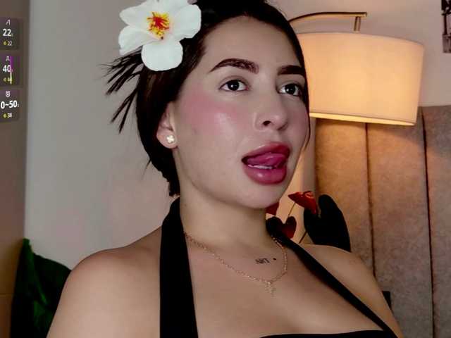 Caralella's BongaCams show and profile