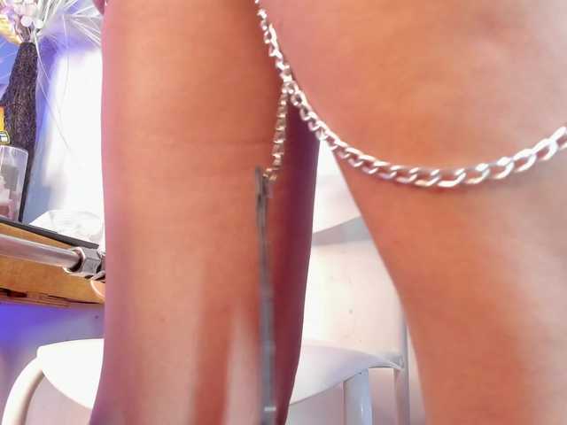 AntonellaRussel webcam bongacams model stream image