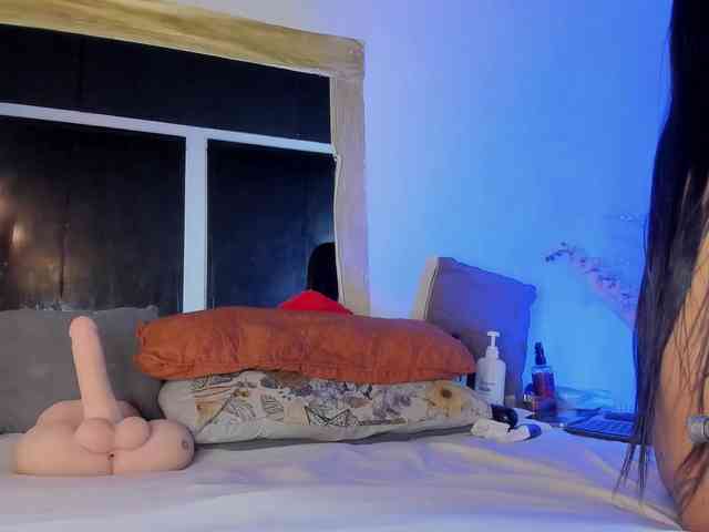 AntonellaRussel AntonellaRussel