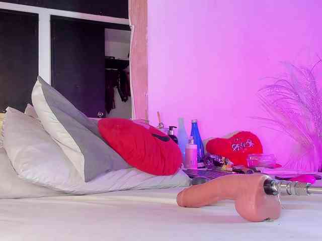 AntonellaRussel webcam