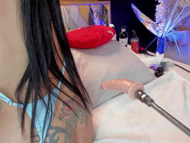 AntonellaRussel webcam