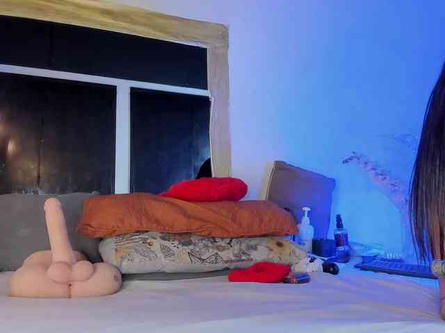 AntonellaRussel AntonellaRussel