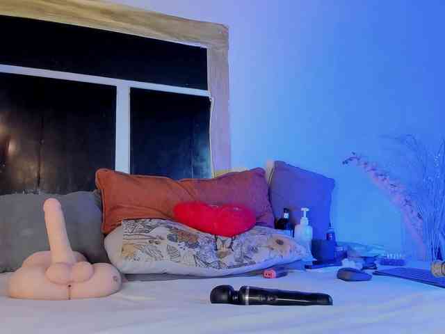 AntonellaRussel AntonellaRussel