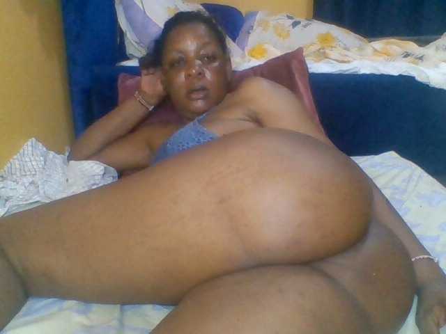 Prettyblackgal's BongaCams show and profile