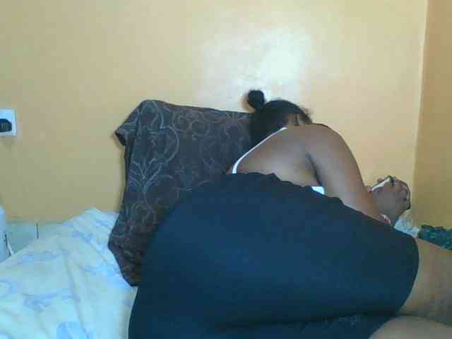 Prettyblackgal webcam