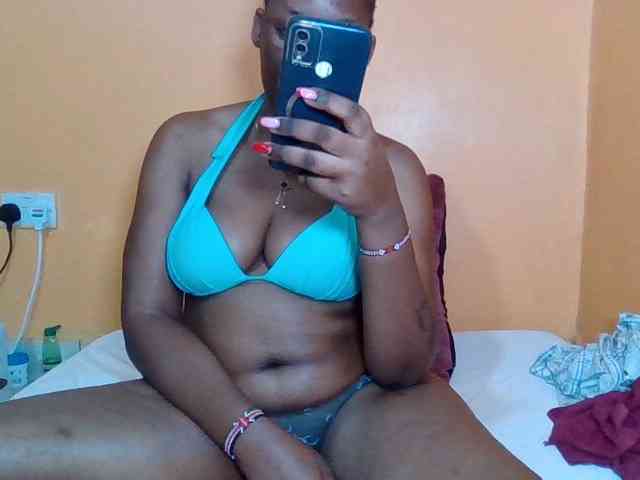 Prettyblackgal