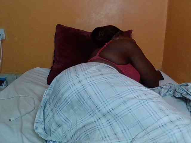 Prettyblackgal webcam