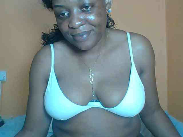 Prettyblackgal