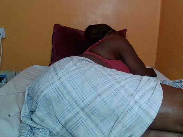 Prettyblackgal webcam