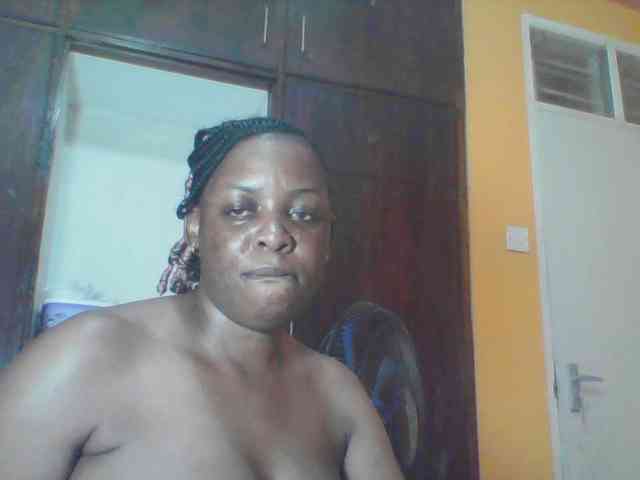 Prettyblackgal webcam