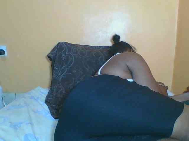 Prettyblackgal webcam