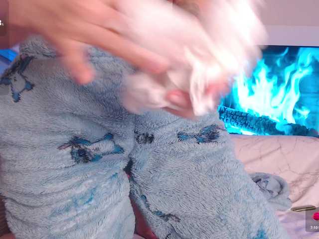 Xmayka's BongaCams show and profile