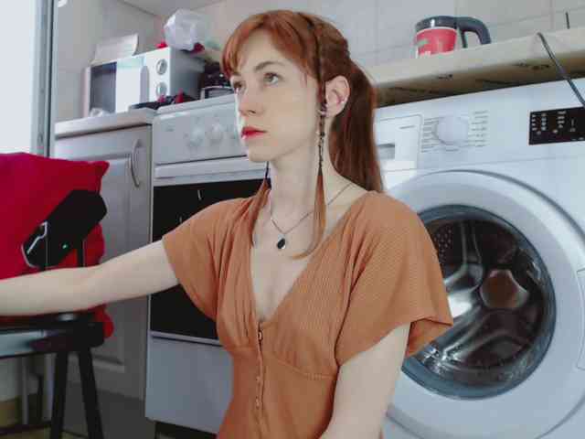 LiluBarbarian webcam