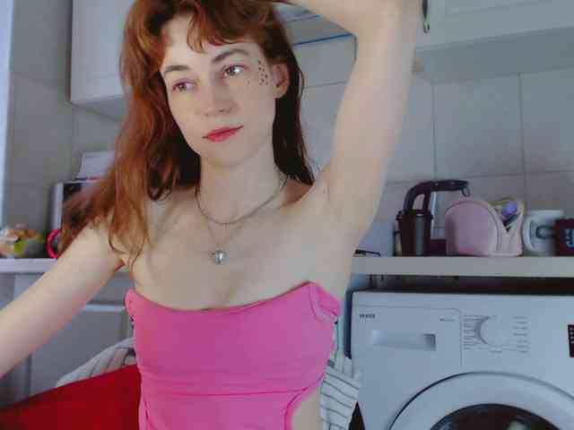 LiluBarbarian webcam