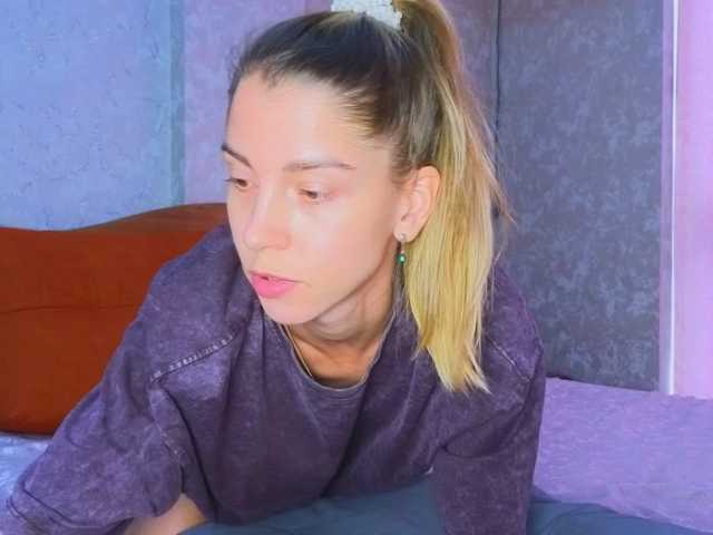 Lisi4ka-Basik's BongaCams show and profile