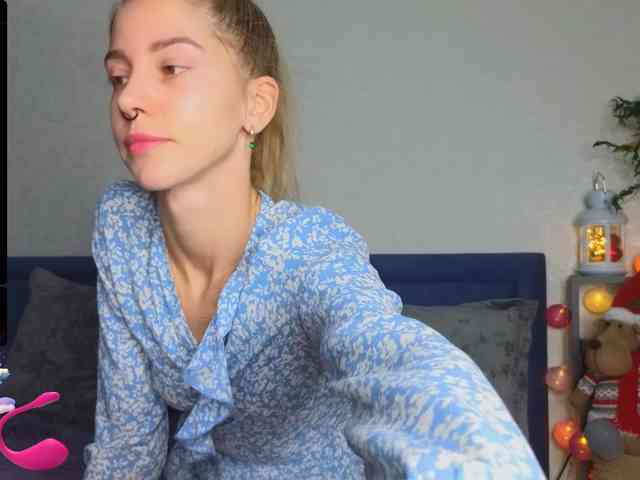 Lisi4ka-Basik Live Webcam on {site_name}