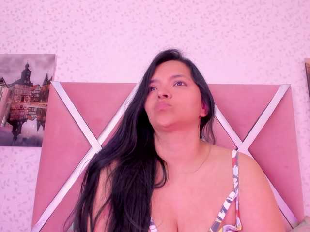 veronicasalas's BongaCams show and profile