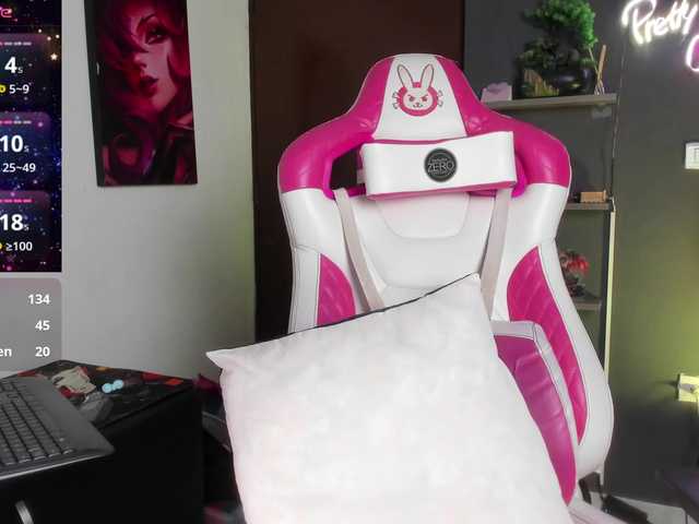 StelleKnox's BongaCams show and profile