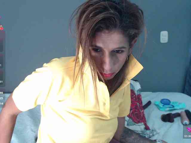 maturebriana20 webcam