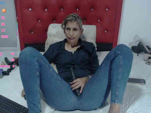 maturebriana20 webcam