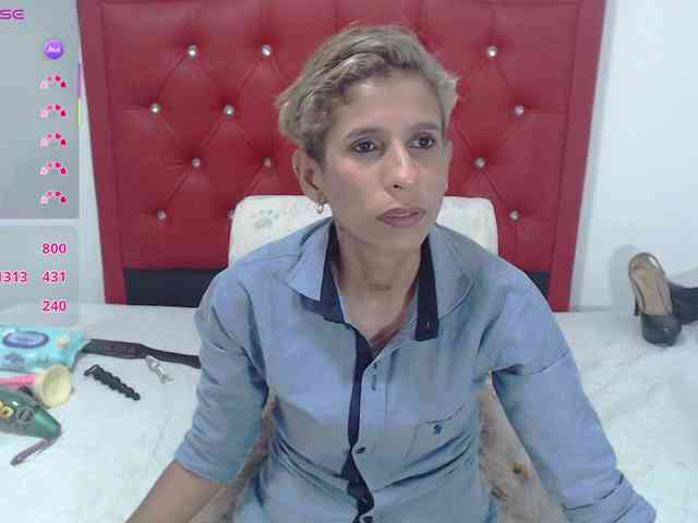 maturebriana20 webcam