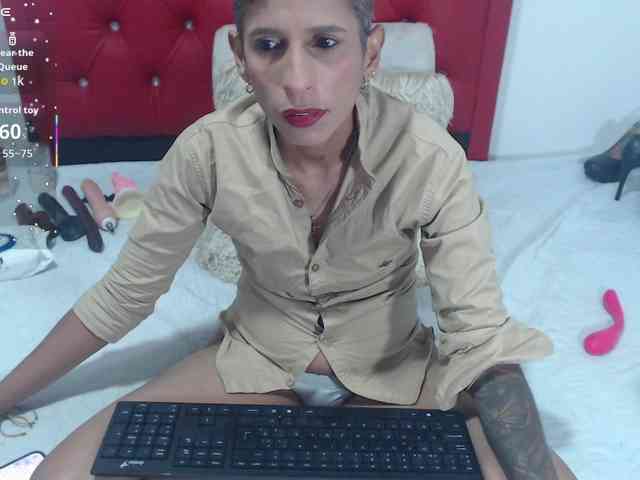 maturebriana20 webcam