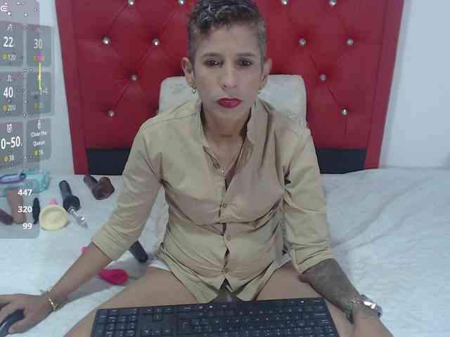 maturebriana20 webcam