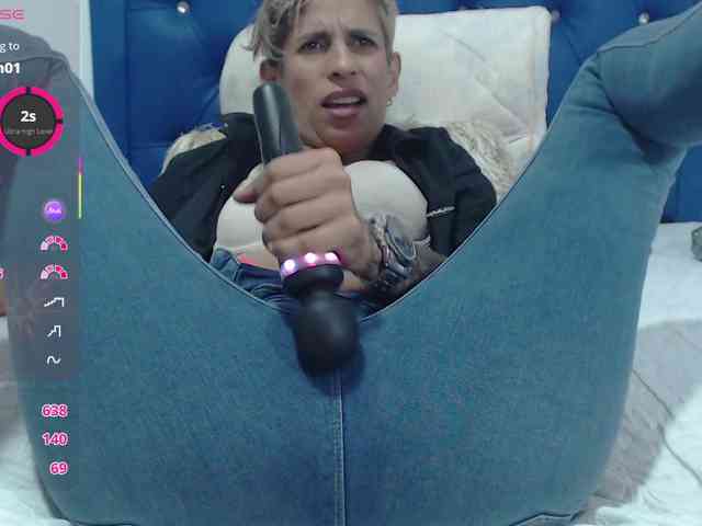 maturebriana20 webcam