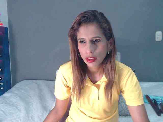 maturebriana20 webcam