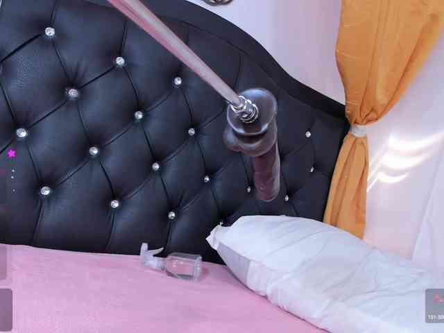 EmiraFalak22 webcam